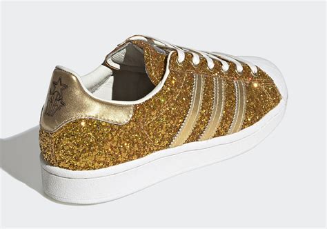 witte adidas sneakers gouden strepen dames|Witte sneakers .